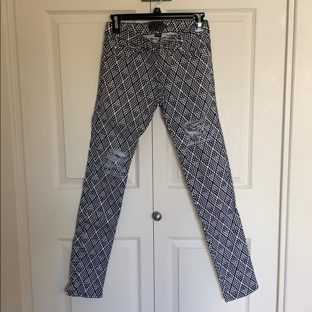 Black and white pants